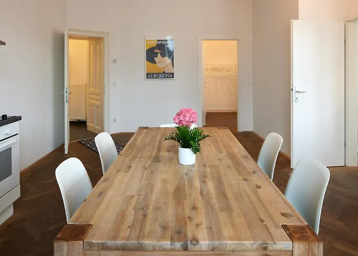 Beautiful Restored - Close To Metro - Ii Βιέννη