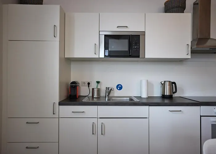 Beautiful Restored - Close To Metro - Ii Διαμέρισμα