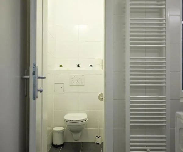 Beautiful Restored - Close To Metro - Ii Βιέννη